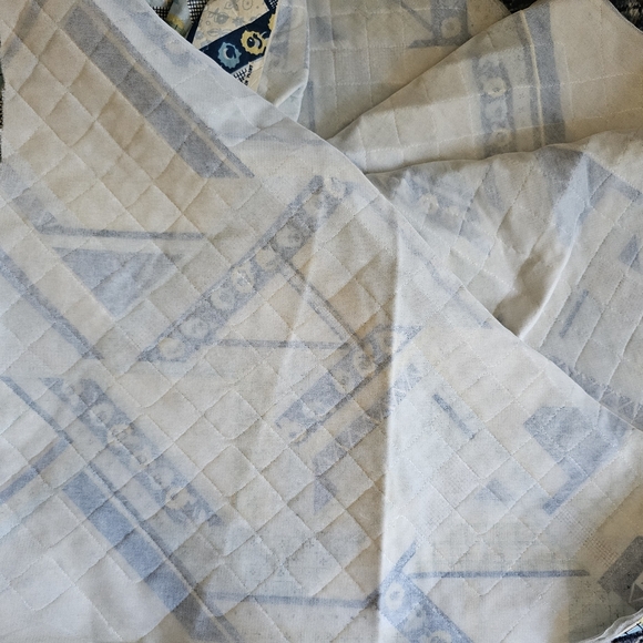 Patchwork Print Lifemax Textiles Quilted Fabric 3 1/4 Yards 44 Inches Wide - Picture 3 of 7